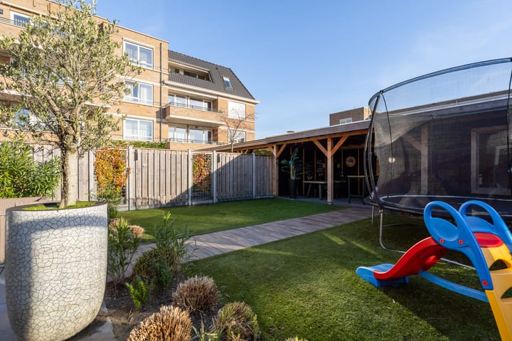 Foto 27 van Hendrik van Naaldwijkstraat 2-E