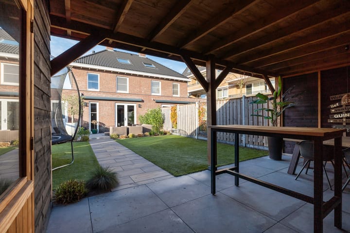 Foto 31 van Hendrik van Naaldwijkstraat 2-E