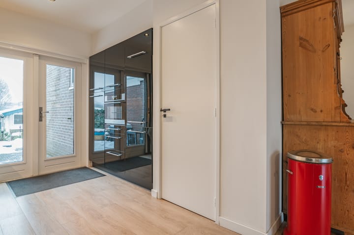 Foto 17 van Hoofdweg 91