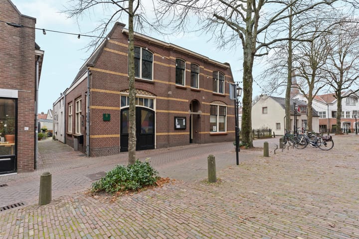 Foto 31 van Kerkplein 30