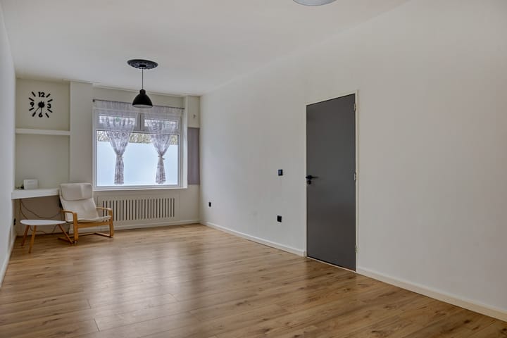 Foto 4 van Oranjeboomstraat 138