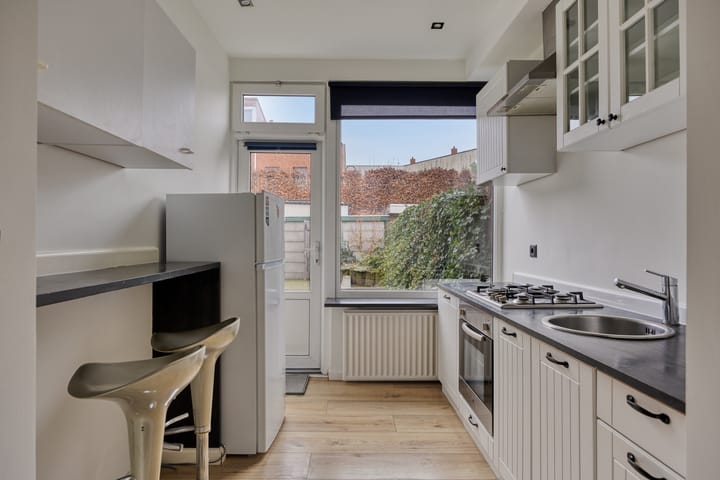 Foto 6 van Oranjeboomstraat 138