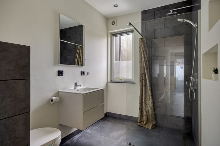 Foto 17 van Oranjeboomstraat 138