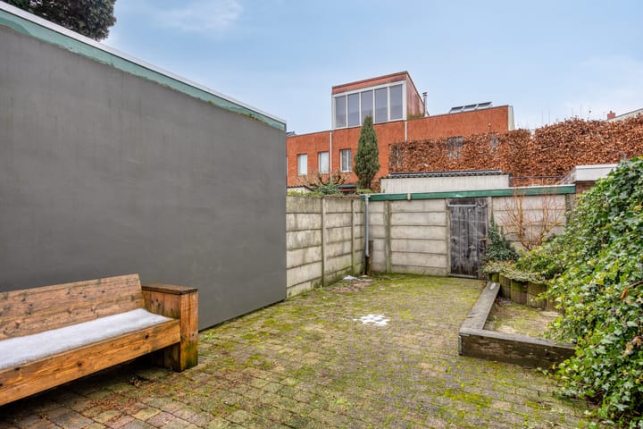 Foto 21 van Oranjeboomstraat 138