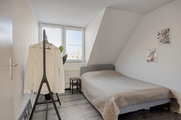 Photo 28 of Muiderslotstraat 101