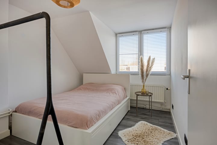 Photo 27 of Muiderslotstraat 101