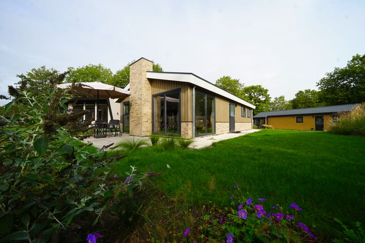 Photo 2 of van Haestrechtstraat 24-262