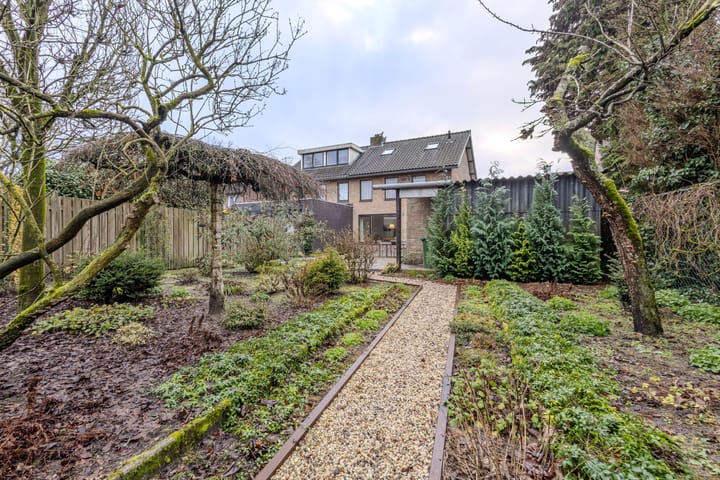 Photo 33 of Pochelarij 22