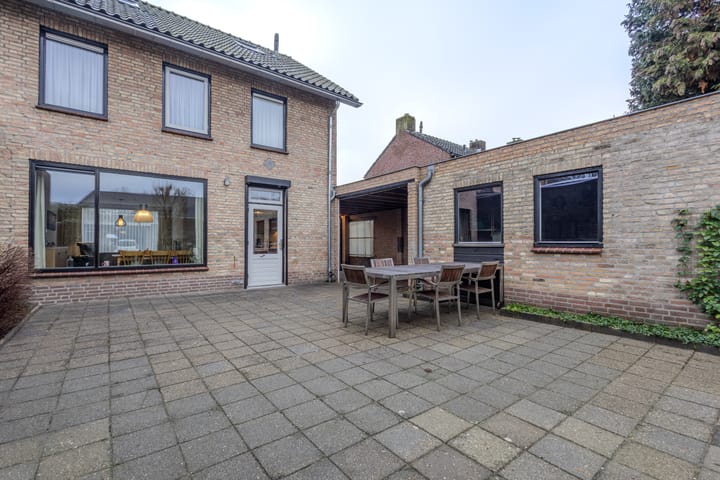 Photo 36 of Pochelarij 22