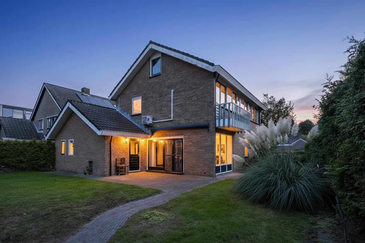 Buying a house in The Netherlands., Wethouder H.J.J. Vlaskamplaan 8