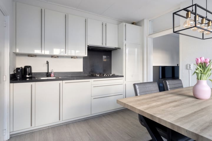 Foto 3 van Bizetstraat 12