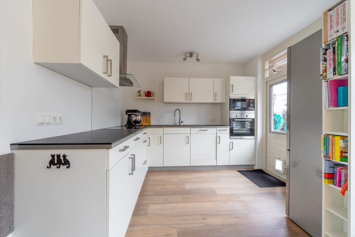 Foto 9 van Petuniastraat 58