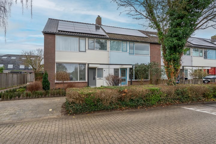 Foto 32 van Petuniastraat 58