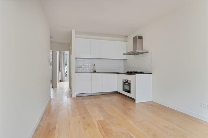 Foto 5 van Brederodestraat 48-3