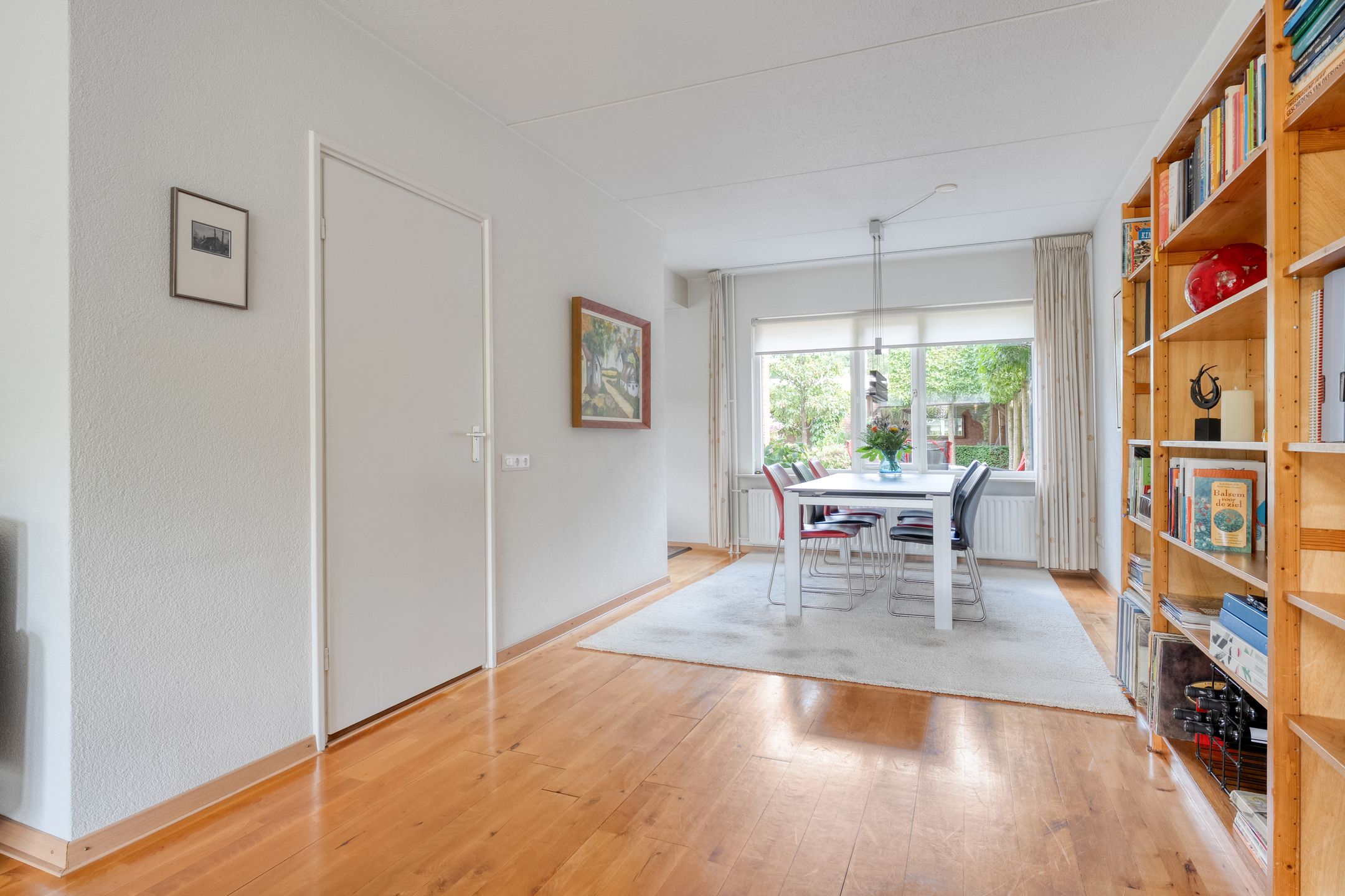 Photo 12 of Waalstraat 28