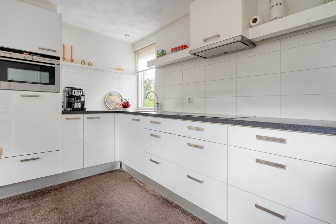 Photo 16 of Waalstraat 28