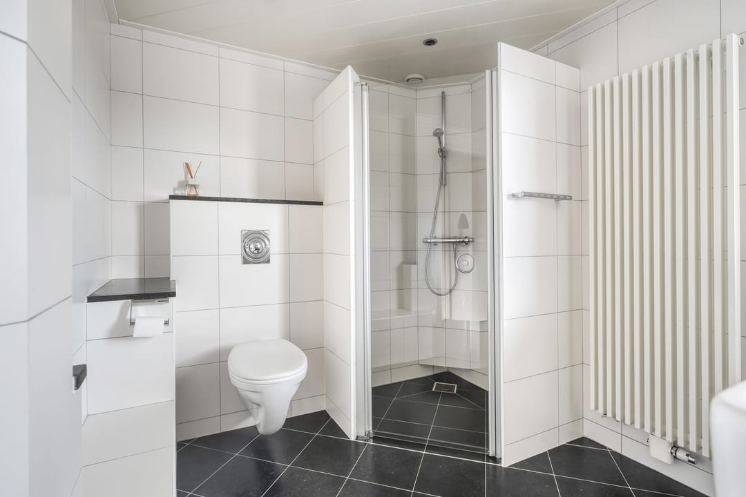 Photo 22 of Waalstraat 28