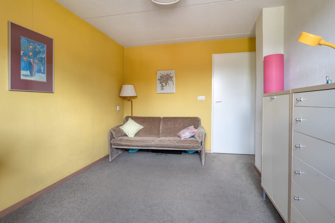 Photo 32 of Waalstraat 28