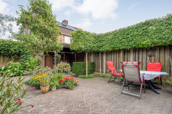 Foto 36 van Waalstraat 28