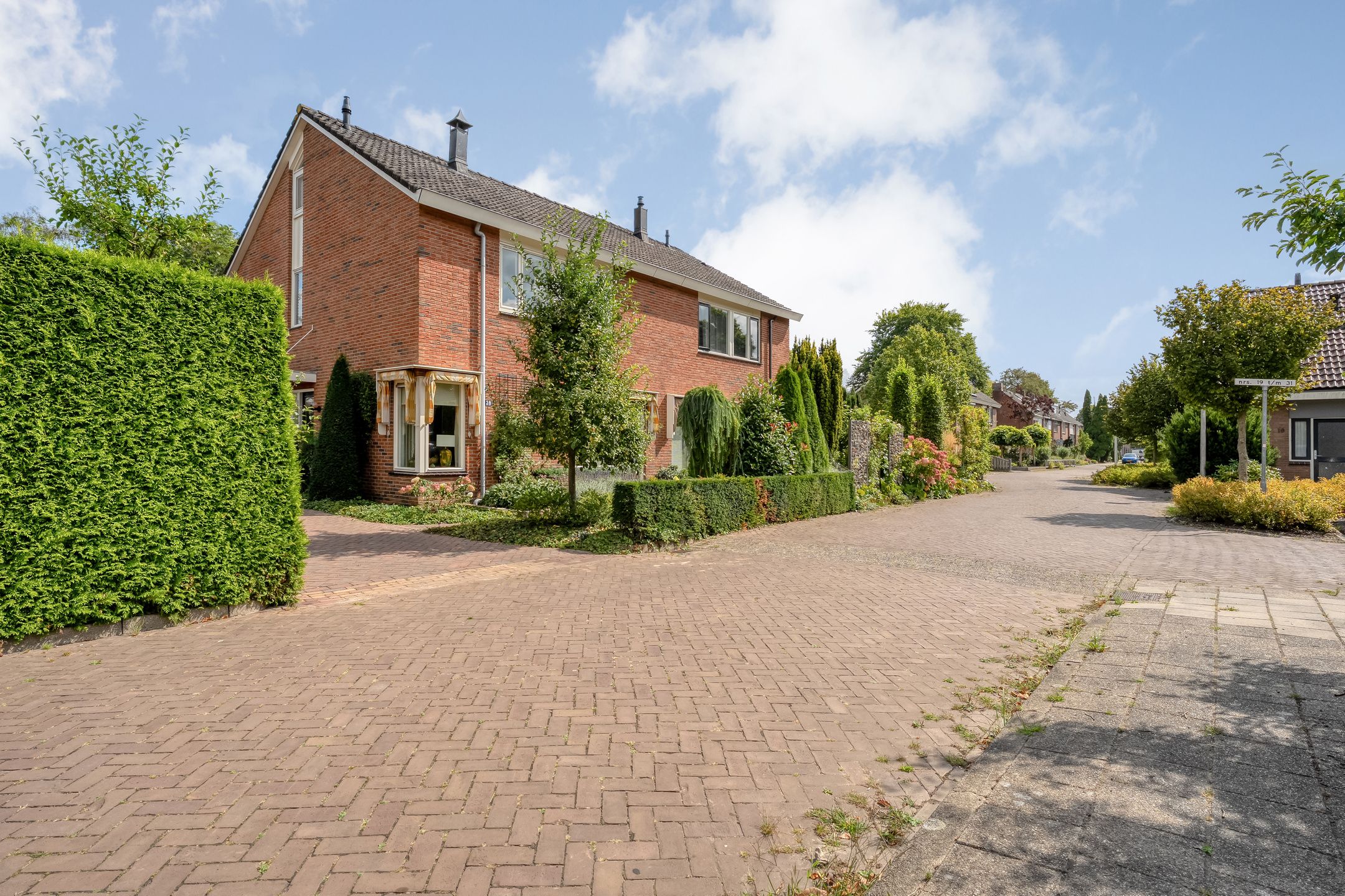 Photo 42 of Waalstraat 28