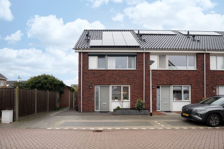 Foto 3 van A M de Jongstraat 52