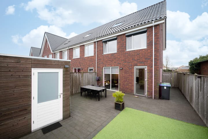 Foto 20 van A M de Jongstraat 52