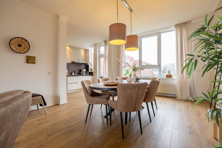 Photo 17 of Koninginnelaan 53-C