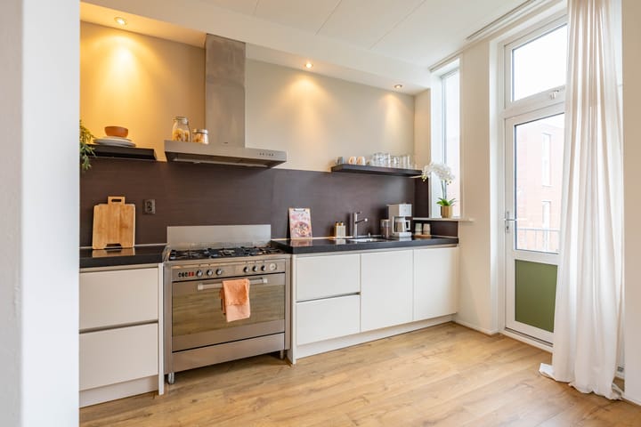 Photo 20 of Koninginnelaan 53-C