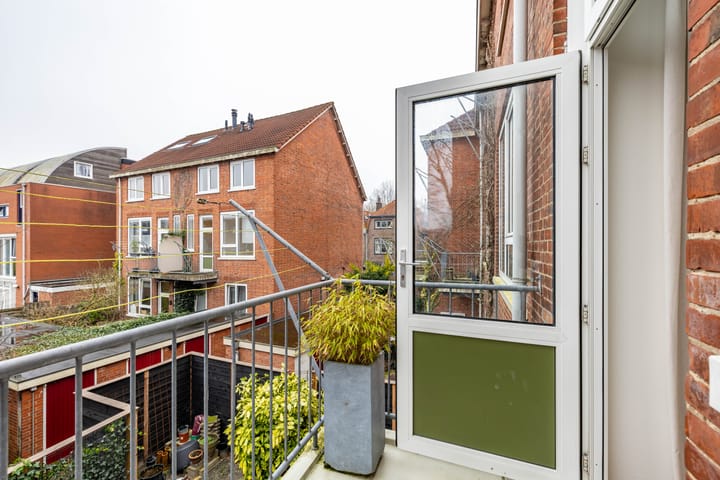 Photo 24 of Koninginnelaan 53-C