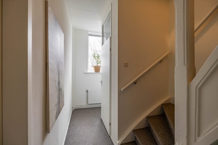 Photo 9 of Koninginnelaan 53-C