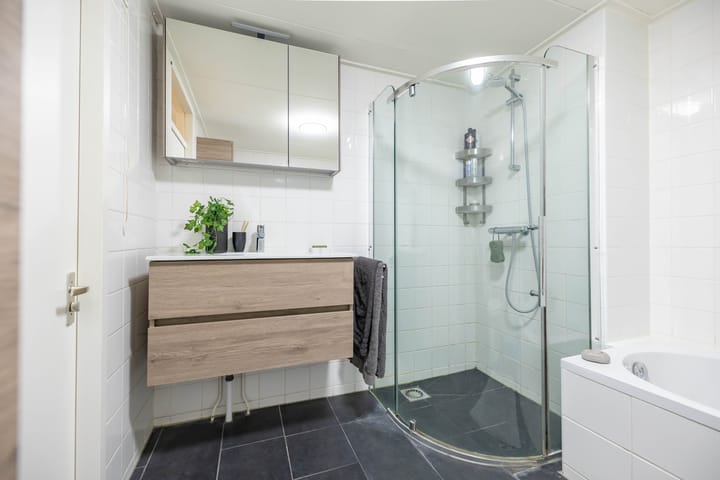 Photo 41 of Koninginnelaan 53-C