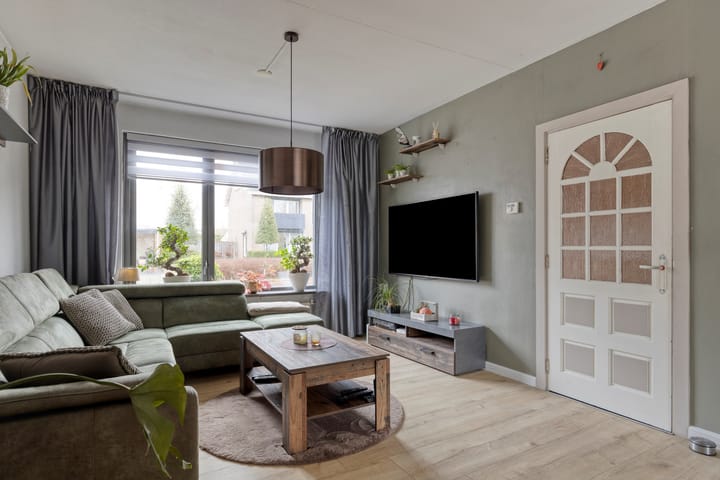 Foto 6 van Irislaan 28