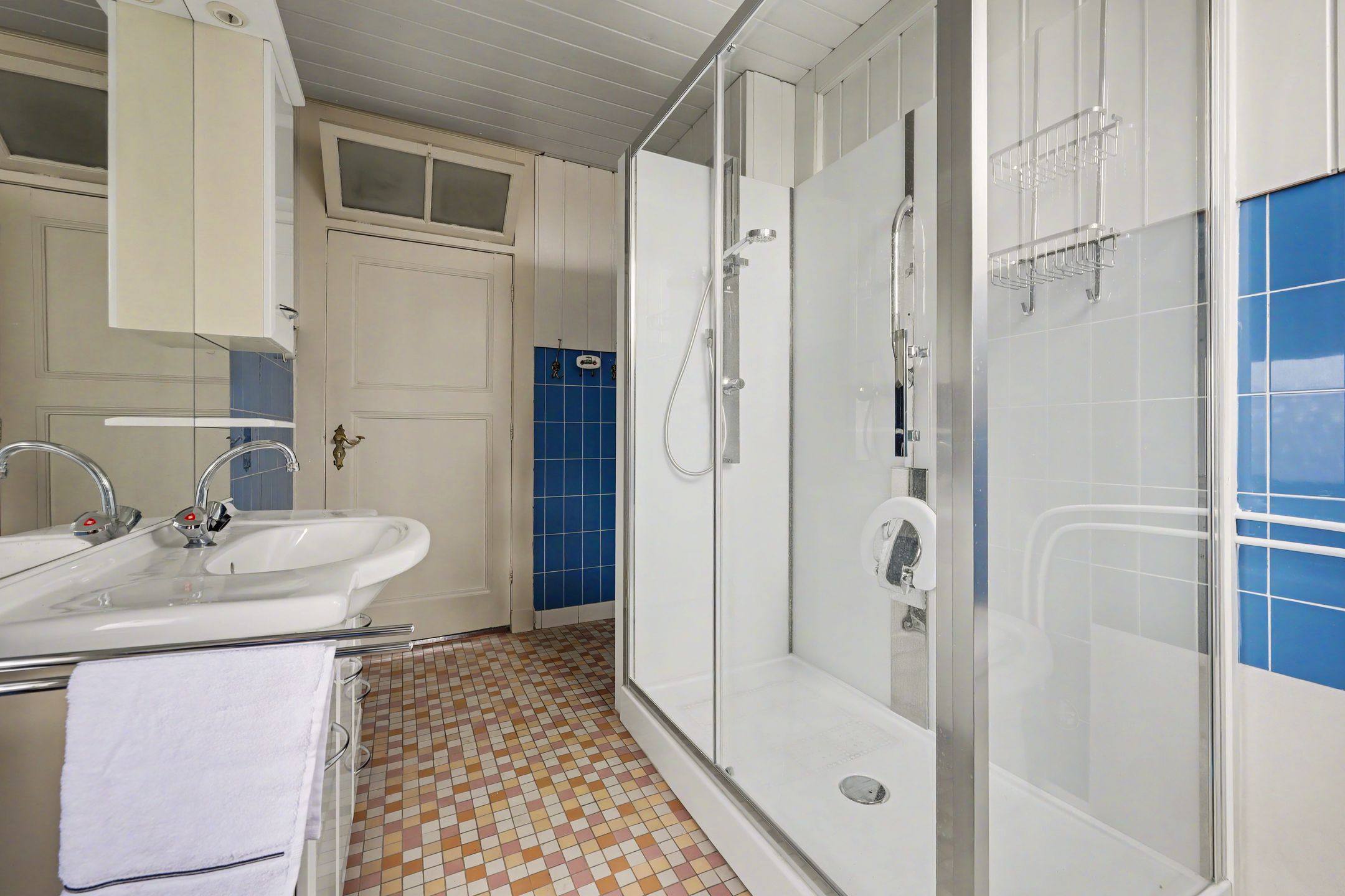 Photo 33 of Haaksbergerstraat 197