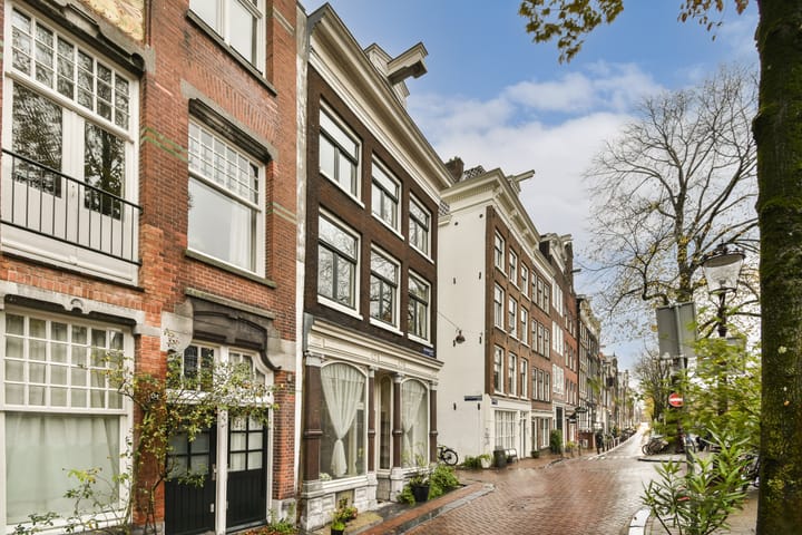 Photo 2 of Bloemgracht 132