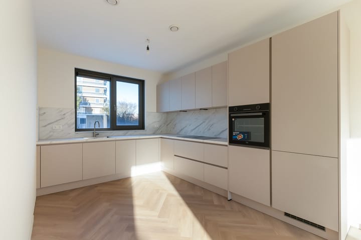 Foto 3 van Van Kinsbergenstraat 6