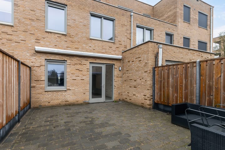 Foto 30 van Van Kinsbergenstraat 6