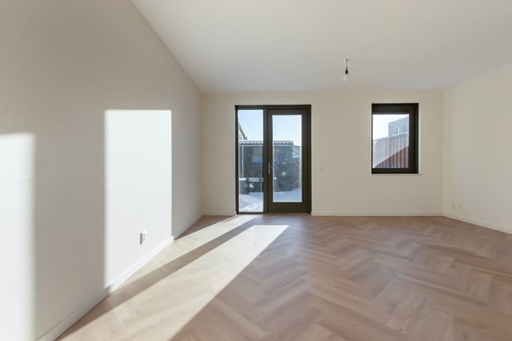 Foto 8 van Van Kinsbergenstraat 6