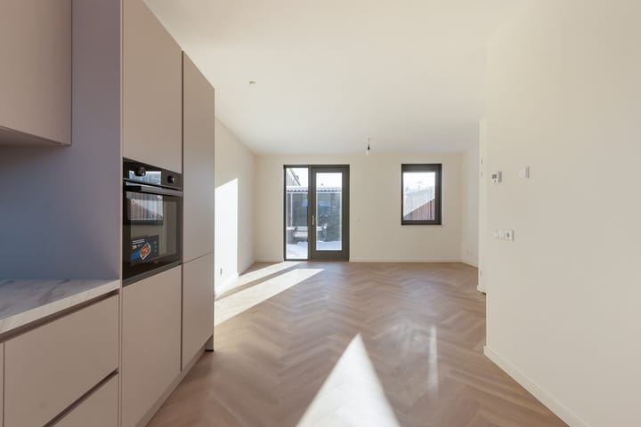 Foto 15 van Van Kinsbergenstraat 6