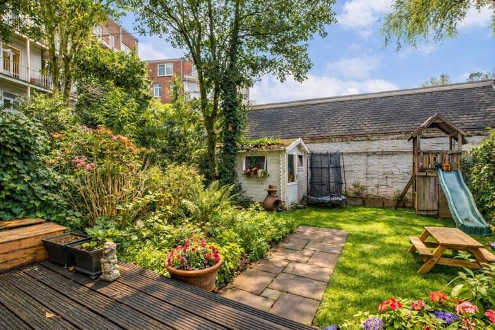 Foto 1 van Lutmastraat 5-H