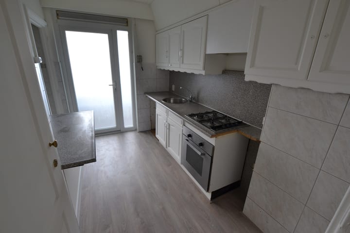 Foto 11 van Mgr. Feronstraat 36