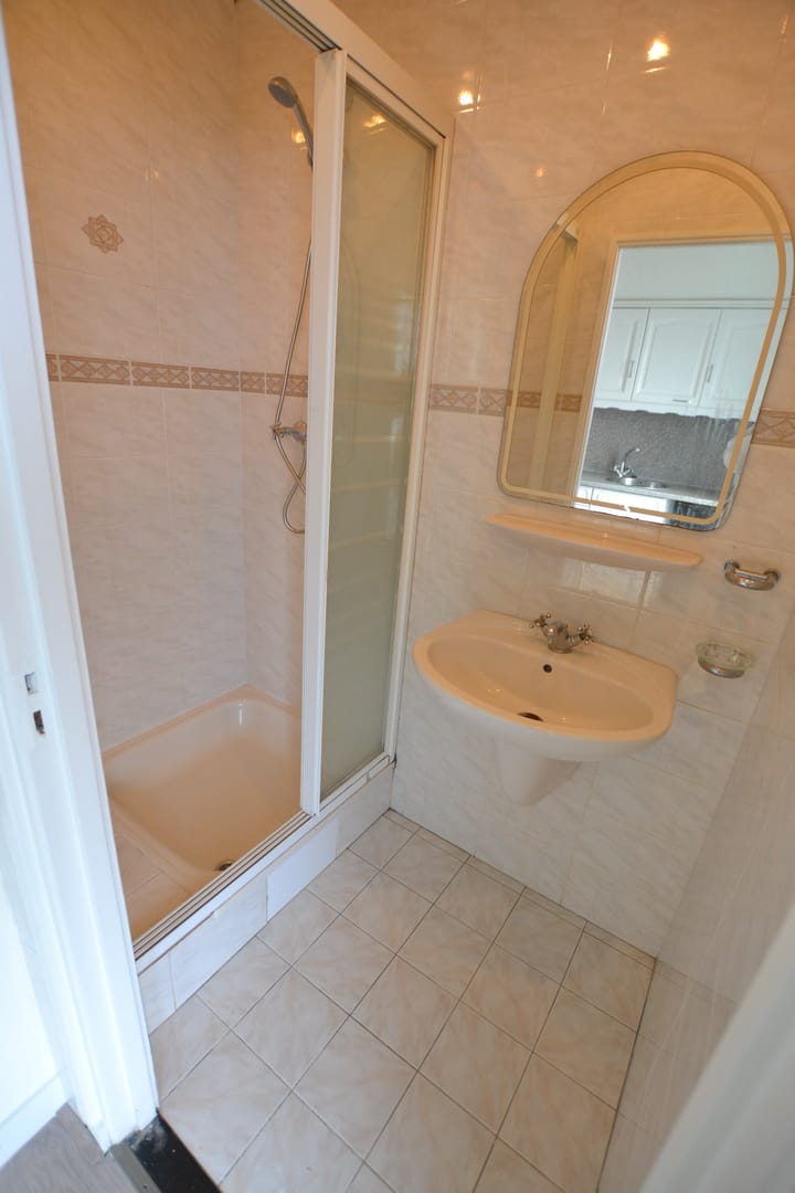 Foto 15 van Mgr. Feronstraat 36