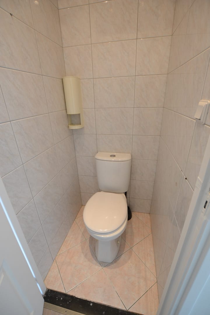 Foto 18 van Mgr. Feronstraat 36