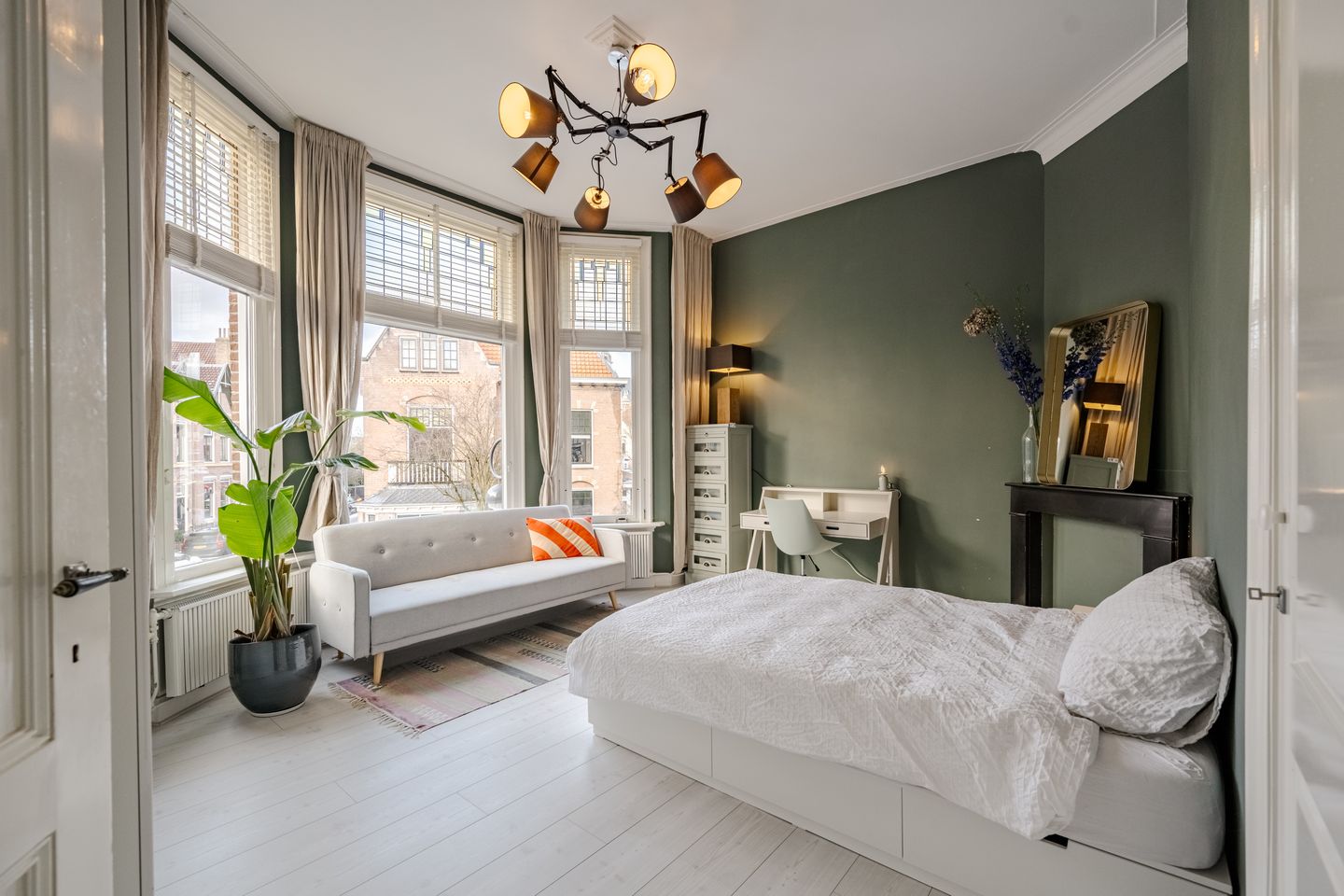 Foto 44 van Koninginneweg 63-ZW