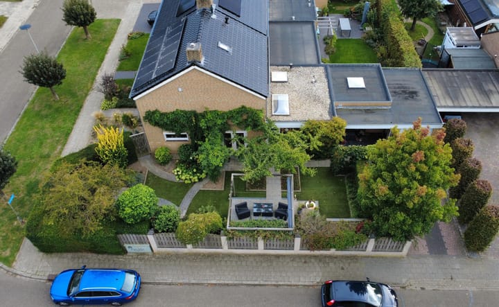 Foto 3 van Irenestraat 4