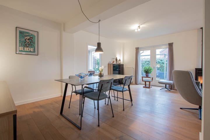 Foto 8 van Irenestraat 4