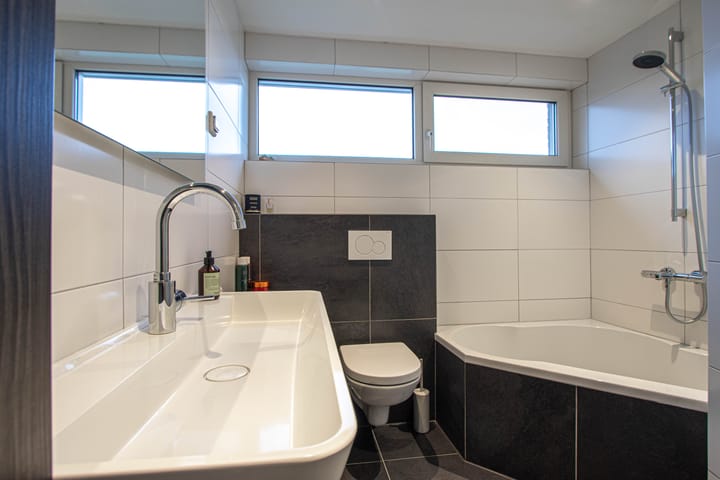 Foto 17 van Irenestraat 4