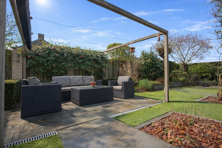 Foto 30 van Irenestraat 4