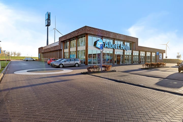 Foto 42 van Laura Bassihof 94