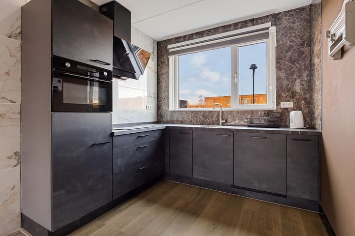 Foto 9 van Laura Bassihof 94