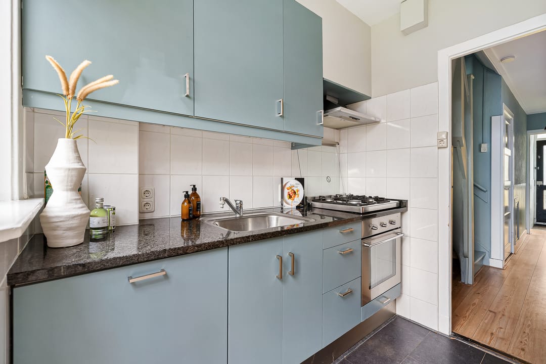 Photo 11 of Swammerdamstraat 9